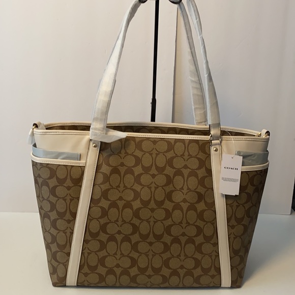 Coach Signature Baby Bag iM/Chalk NWT - Picture 4 of 11
